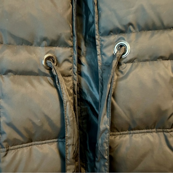 Kenneth Cole Reaction mid-length black coat. - Picture 6 of 6